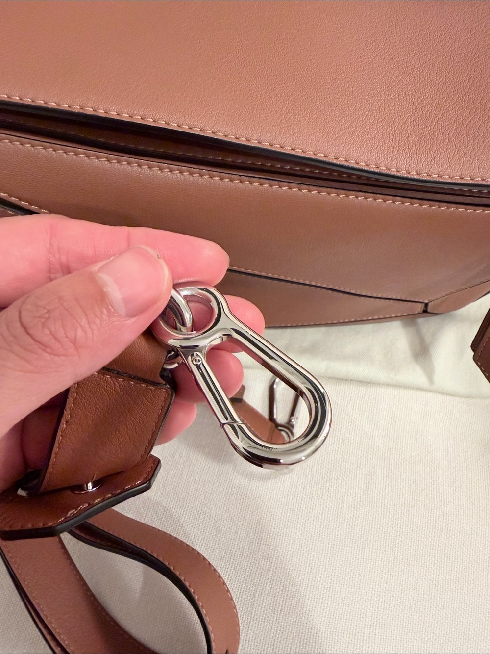 Loewe Brown Puzzle medium Leather Shoulder Bag - Picture 9 of 11